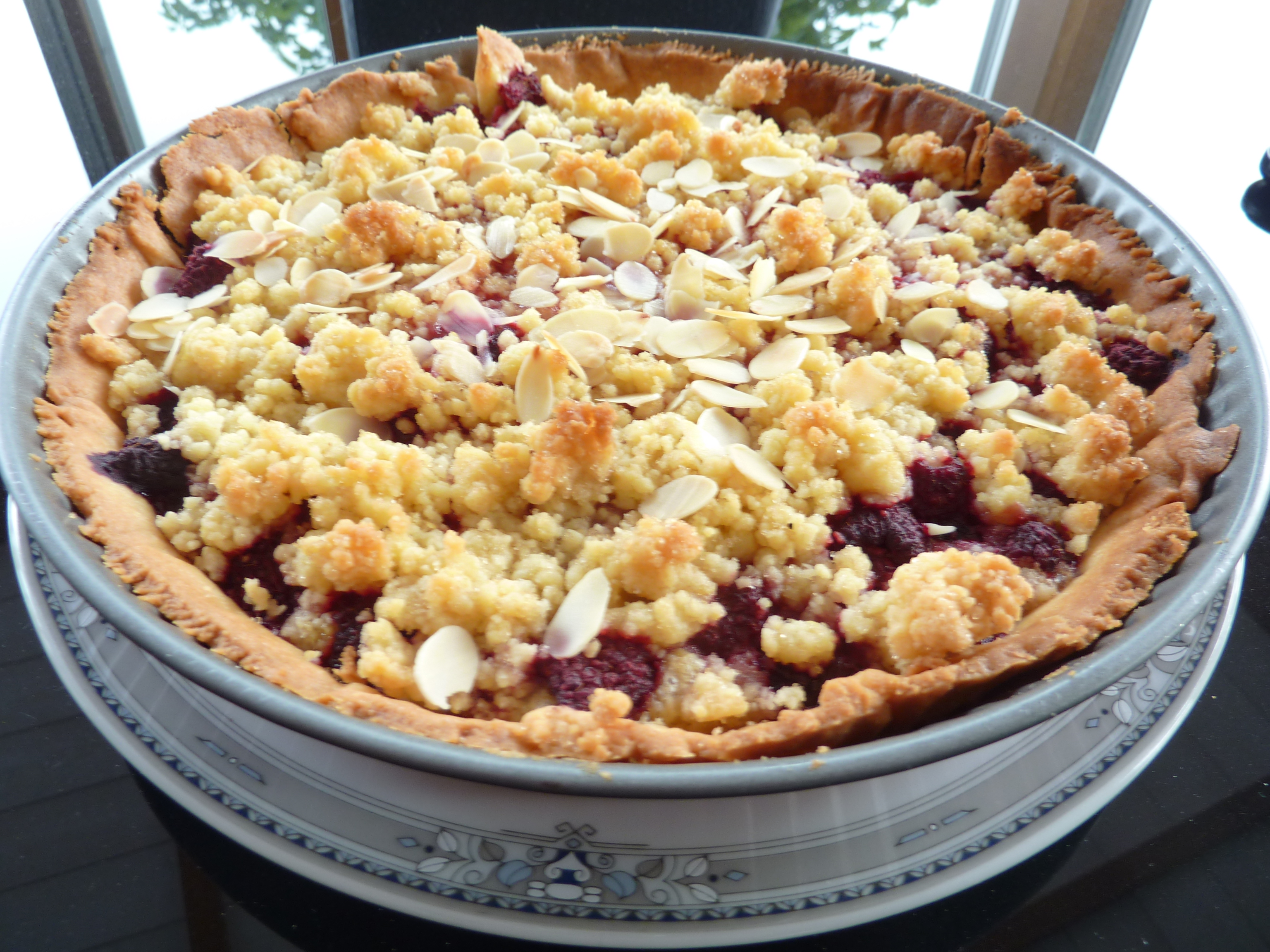 Tarte crumble amandine aux framboises